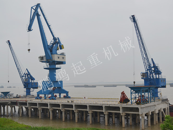 HGQ10t-25m、MQ25t-25m 碼頭起重機(jī)